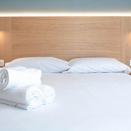 Rio Salado Conil Hostal Conil De La Frontera Ngoại thất bức ảnh