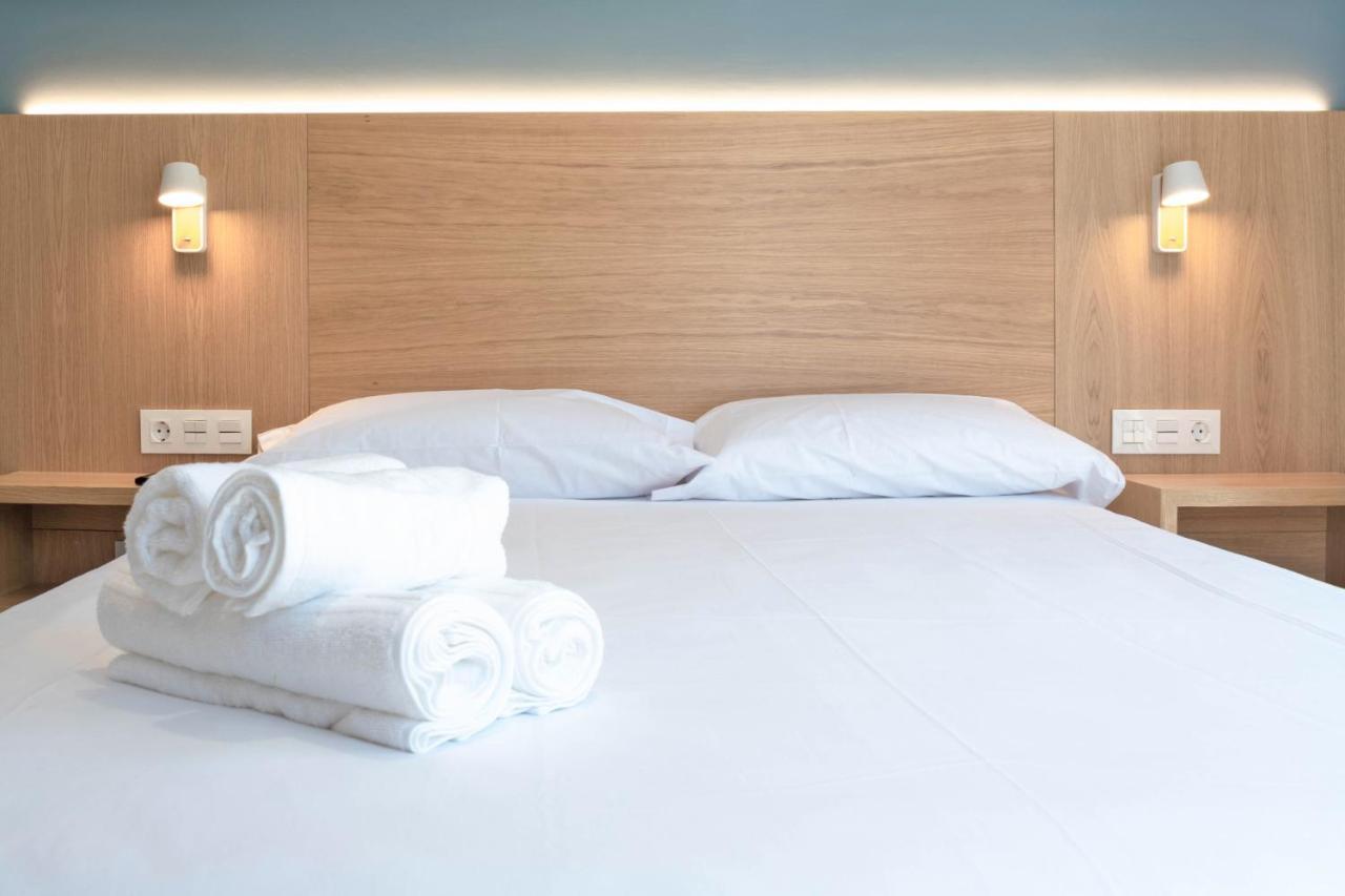 Rio Salado Conil Hostal Conil De La Frontera Ngoại thất bức ảnh