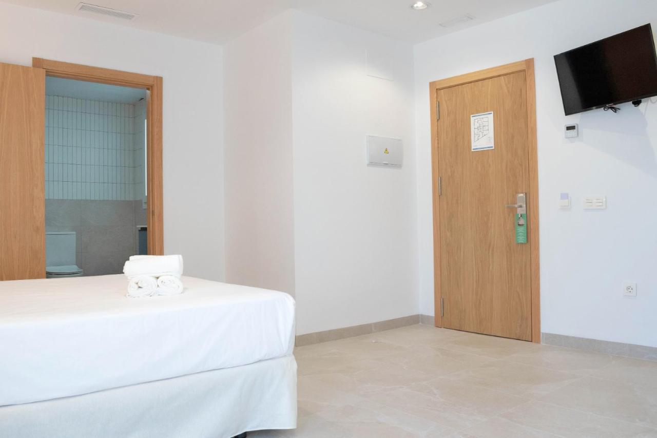 Rio Salado Conil Hostal Conil De La Frontera Ngoại thất bức ảnh